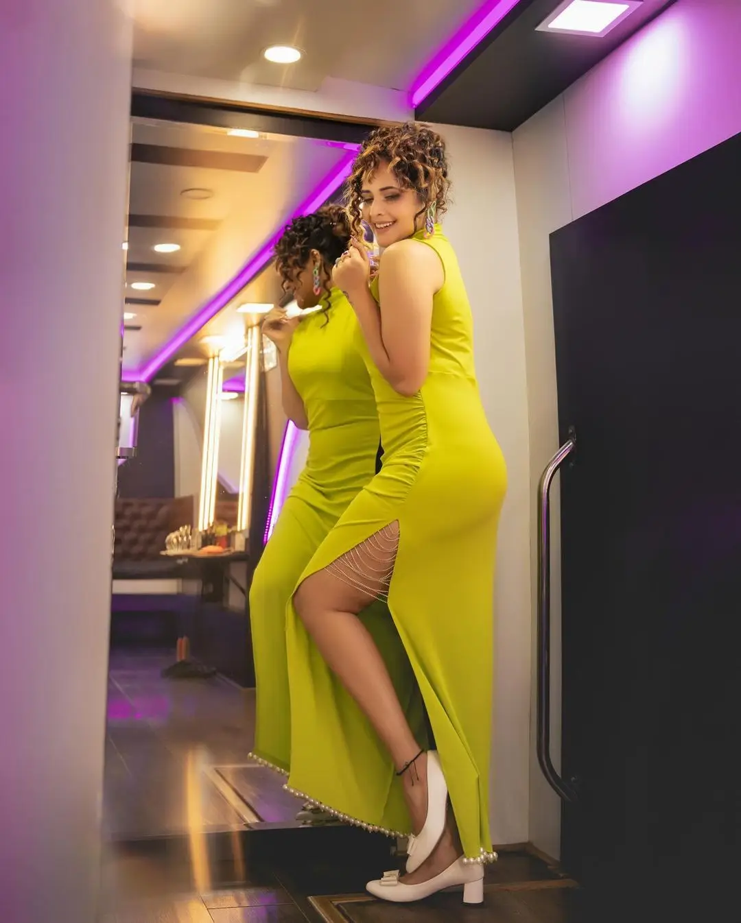 Anasuya Bharadwaj Long Legs Show in Lemon Green Gown